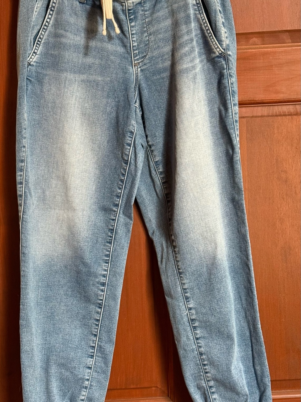 torrid Light Wash Denim Boyfriend Jogger Jeans size 10